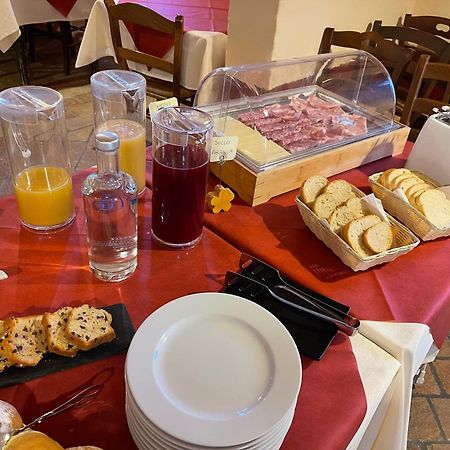 פרמו Agriturismo Fiore Di Campo מראה חיצוני תמונה