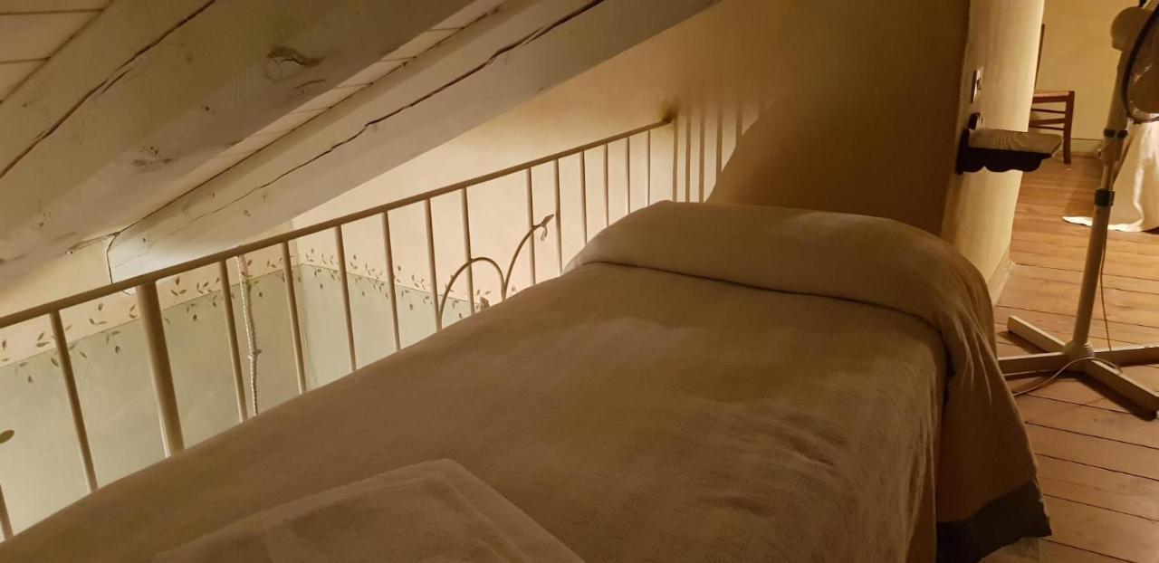 פרמו Agriturismo Fiore Di Campo מראה חיצוני תמונה
