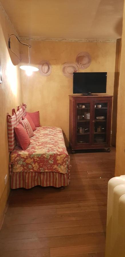 פרמו Agriturismo Fiore Di Campo מראה חיצוני תמונה